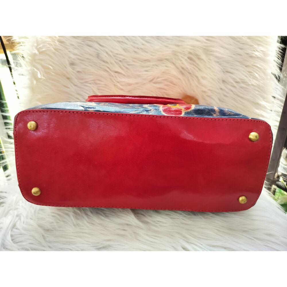 5533)Vivid by Sukriti Handpainted Leather Red Blue Poppy Flower Shoulder Bag - Picture 7 of 10